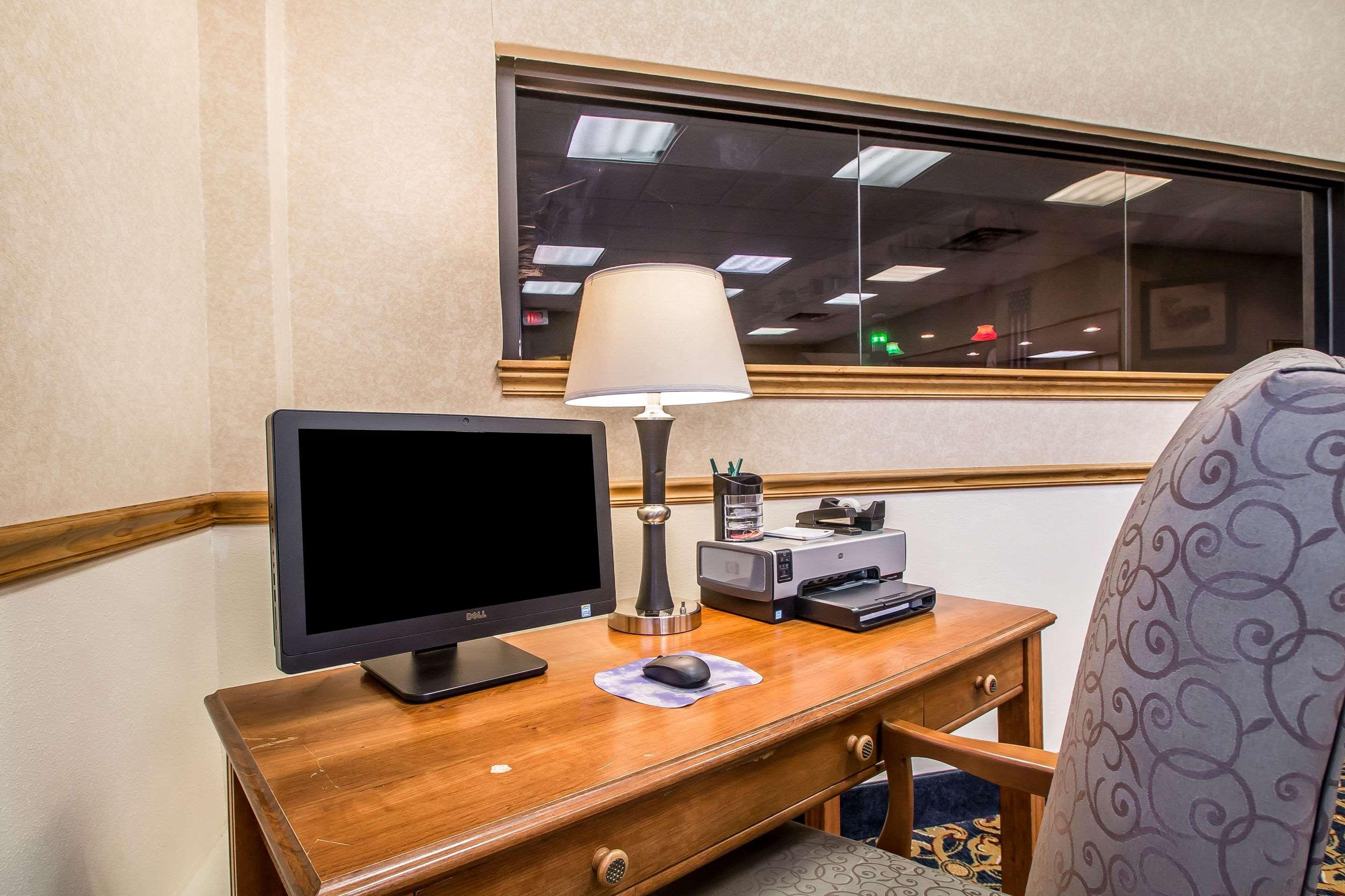 Quality Inn Morris I-80 Экстерьер фото