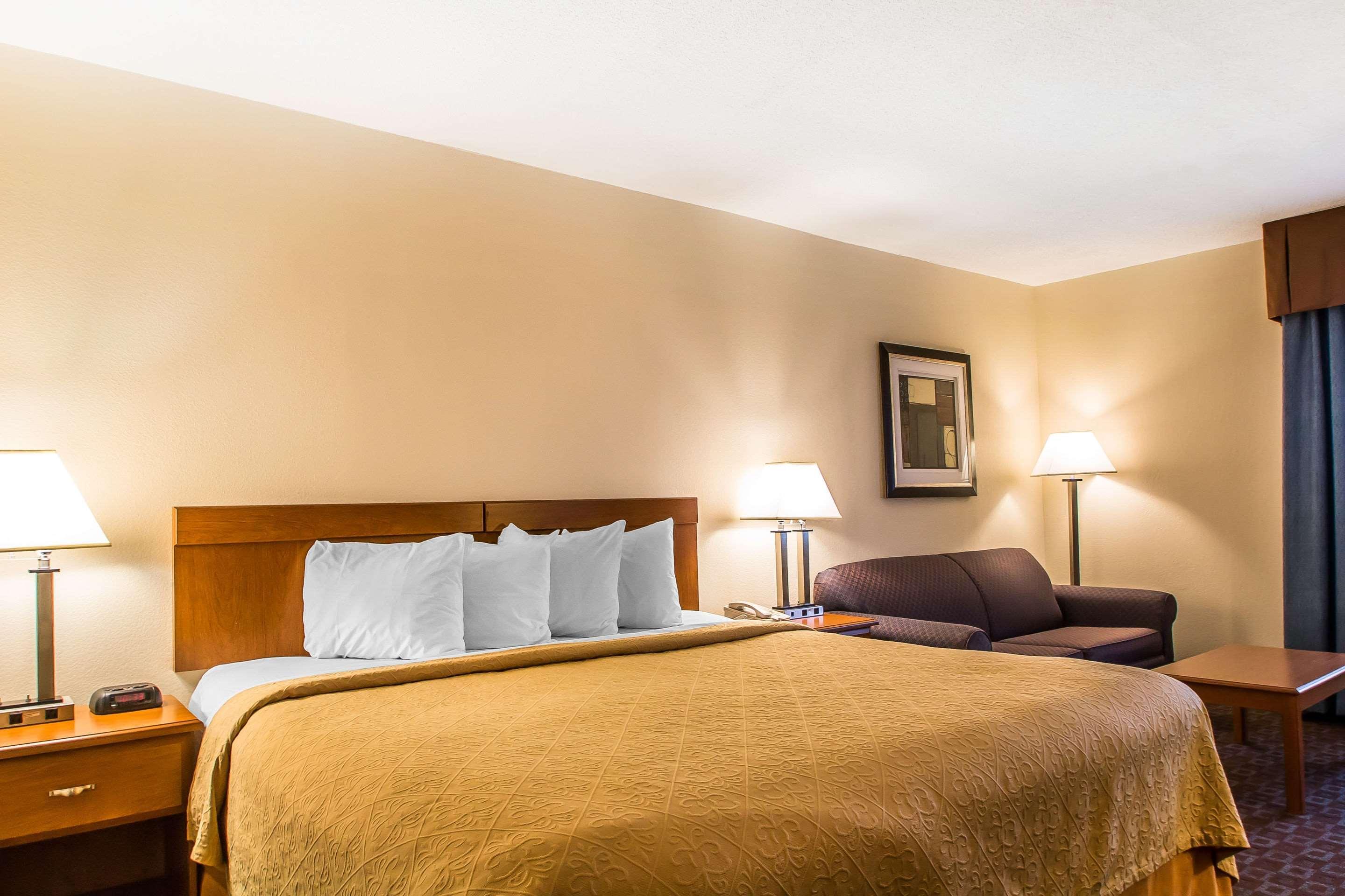 Quality Inn Morris I-80 Экстерьер фото